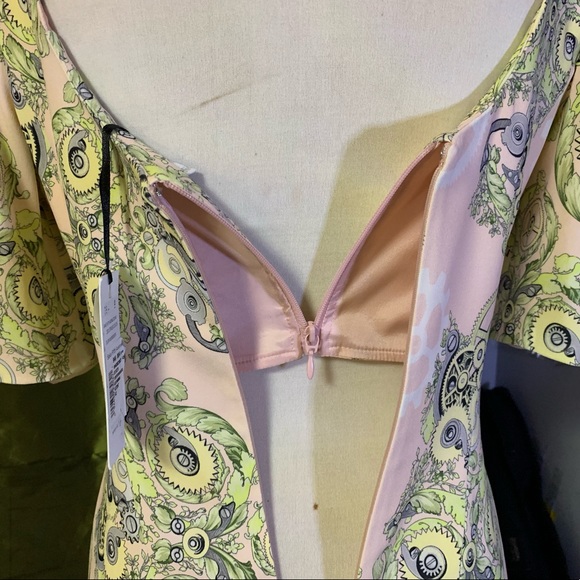 Sexy Pink Versace Dress - Picture 5 of 11